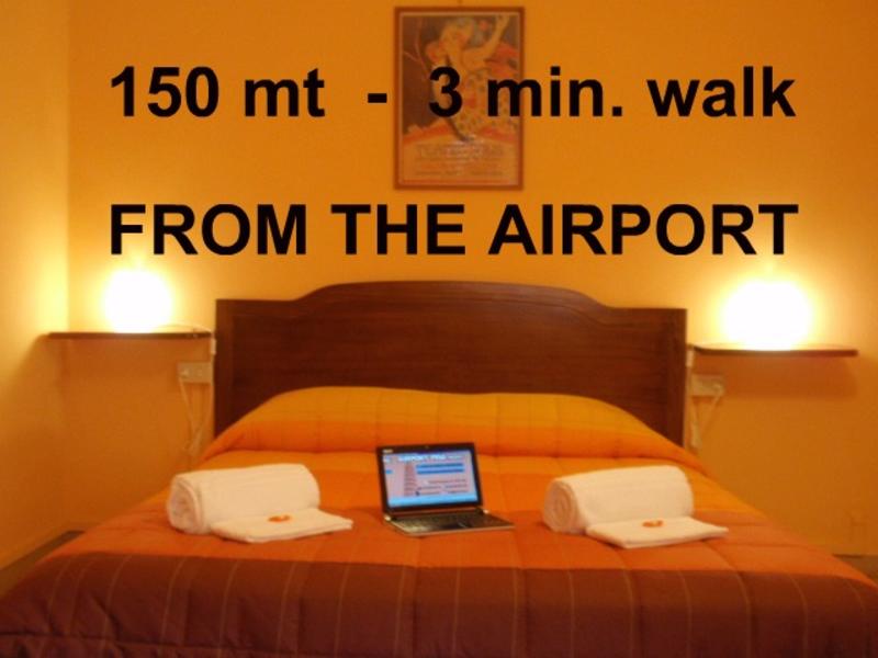 Airport Pisa Rooms Sleep Easy  0