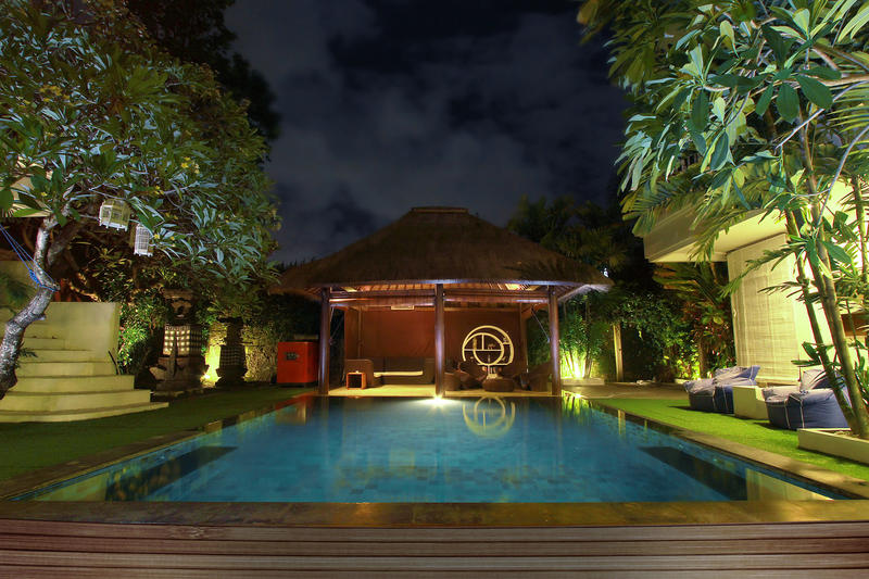 The Island Hotel Bali  2