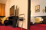 Ramada Hotel - Image 9