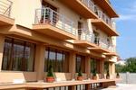 Oxford Inns & Suites - Image 2