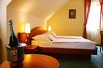 Gastland M0 Hotel - Szigetszentmiklos - Image 8
