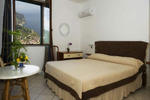 Ravello Rooms - Image 4
