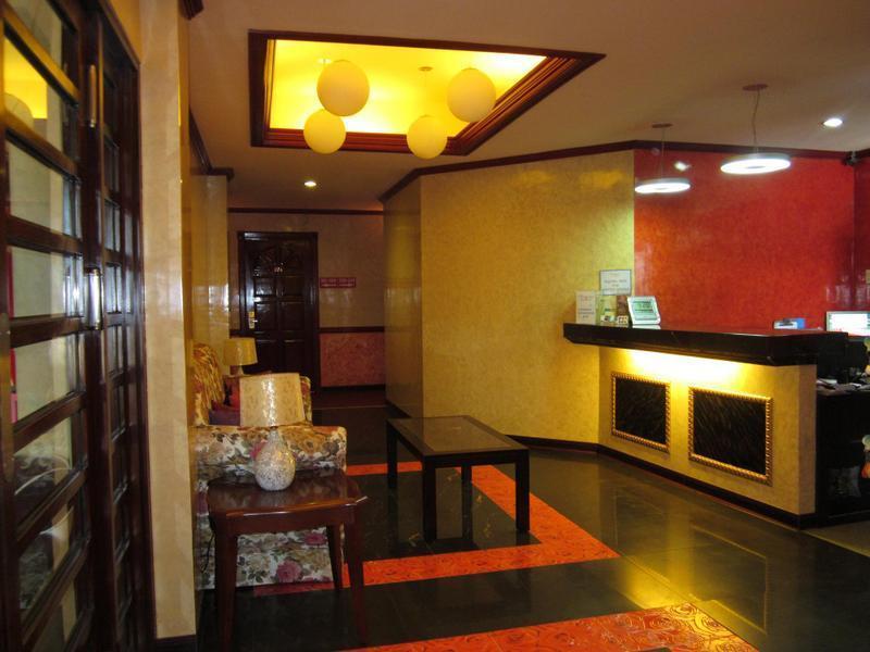 Cebu Dulcinea Hotel and Suites  0