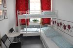 Hostel-Posty - Image 3