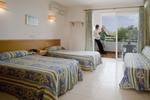 Ola Aparthotel Cecilia - Image 6