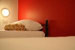 Patong Backpacker Hostel - Image 10