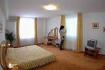 Photos of Oasis Hotel