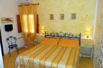 Santa Venardia - Image 4
