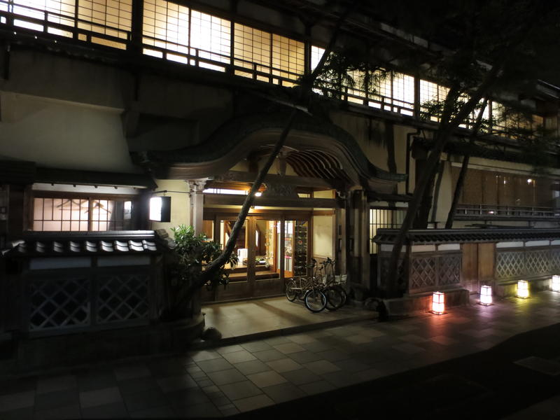 Historical Ryokan Hostel K's House Ito Onsen  0