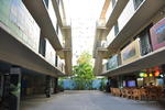 Hokondo Waikiki Beachside Hostel - Image 6