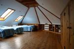 Rainbow Hostel Dingle - Image 4