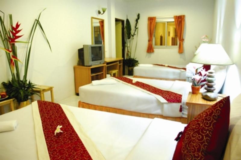 Loveli Boutique Guesthouse Phuket: Image # 4