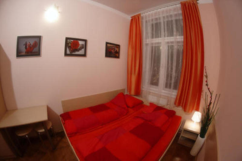 Euro-Room Hostel Krakow  3