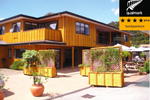 Bay Adventurer Apartments and Backpackers Resort - Image 2