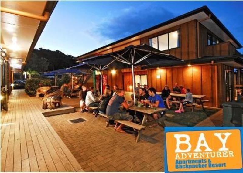 Bay Adventurer Apartments and Backpackers Resort  2