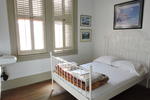 St. Clair Hotel and Hostel - Image 5