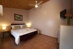 Dougies Backpackers Resort - Image 6