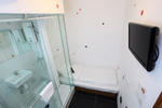 Hop Inn - Image 8