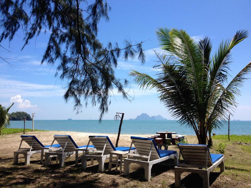 J2B Resort