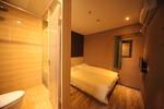 Blue Mountain HongQiao Youth Hostel - Image 9