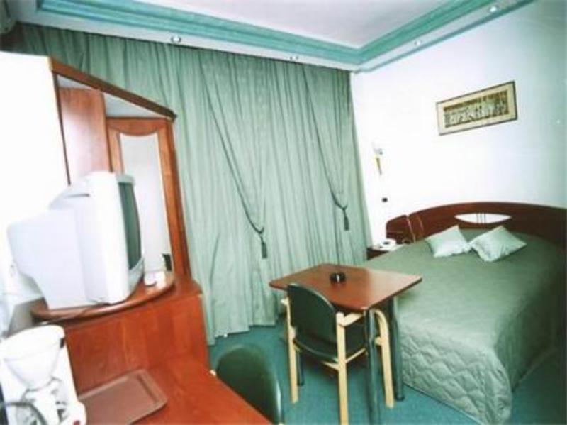 Relax Comfort Suites Hotel  3