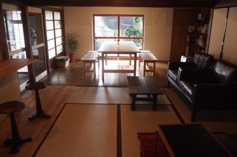 Yuzan Guest House  0