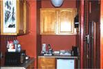 The Missing Lantern Guesthouse - Image 4