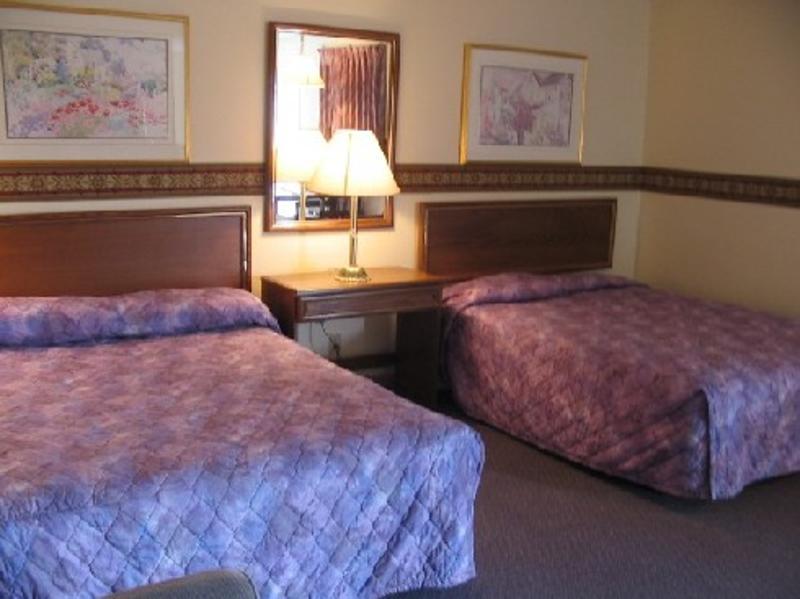 Red Carpet Inn & Suites  1