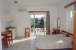 Niriis Hotel - Image 4