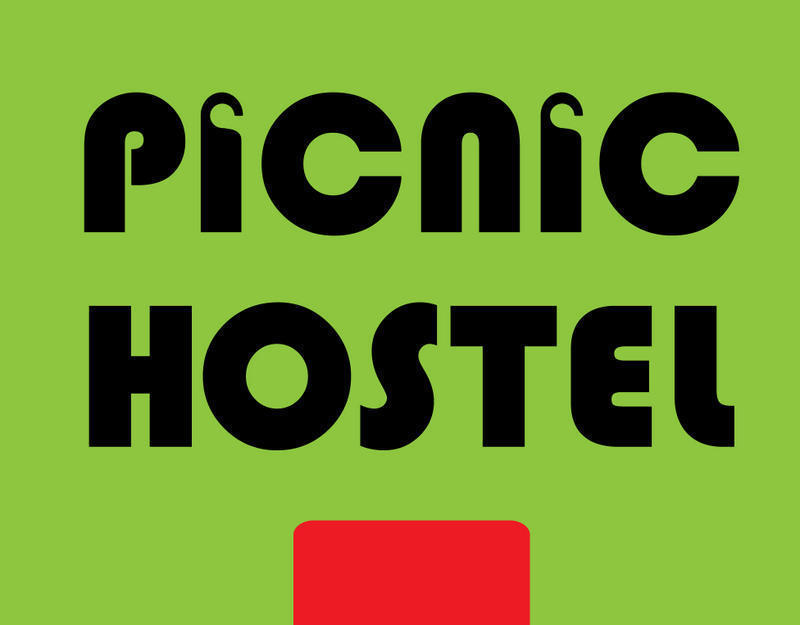 Picnic Hostel  0