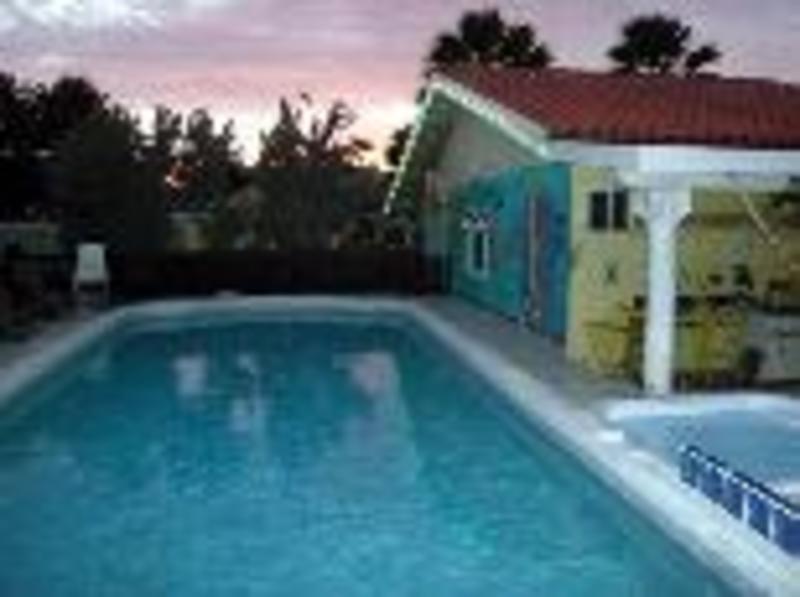 Aruba Sunflower Villa  3