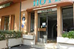 Empire Hotel