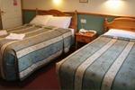 Gatwick Belmont Guest House - Image 3