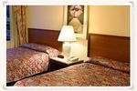 River Park Hotel & Suites - Image 3