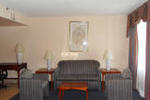 River Park Hotel & Suites - Image 6