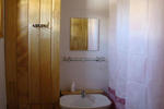 Lakeside Guesthouse - Image 5