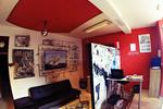 Kiss Hostel - Image 2