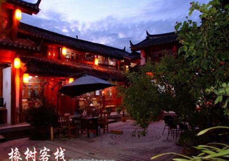 Hotell Oak Inn, Lijiang Kina