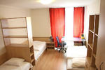 Strawberry Hostel Wien - Image 9