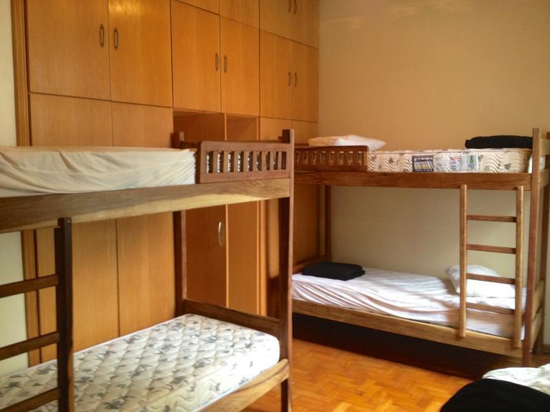La Em Casa Hostel-pousada: Image # 2