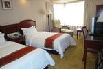 LuoHu Hotel - Image 8
