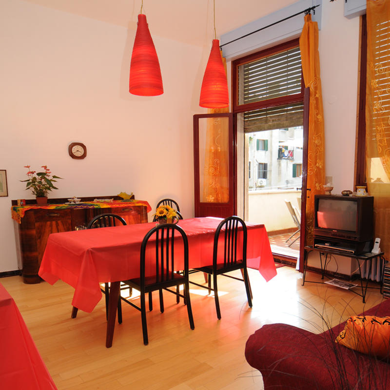 B&b Arabesque: Image # 2