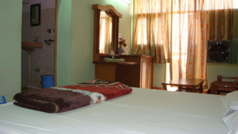 Shivam Paying Guest House  3