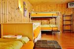 Backpacker Deluxe Hotel Capricorn - Image 9