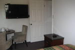 Walls Motel Long Beach - Image 9