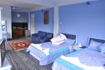 Trekkers Inn - Image 4