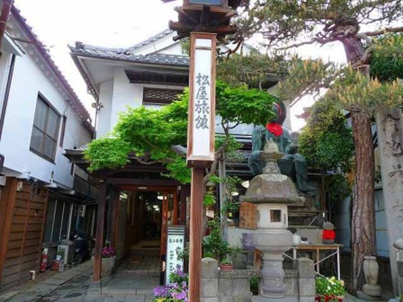 Matsuya Ryokan Zenkoji Temple  0
