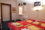 Space Hostel - Image 6