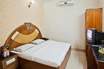 Hotel Yuvraj - Image 8