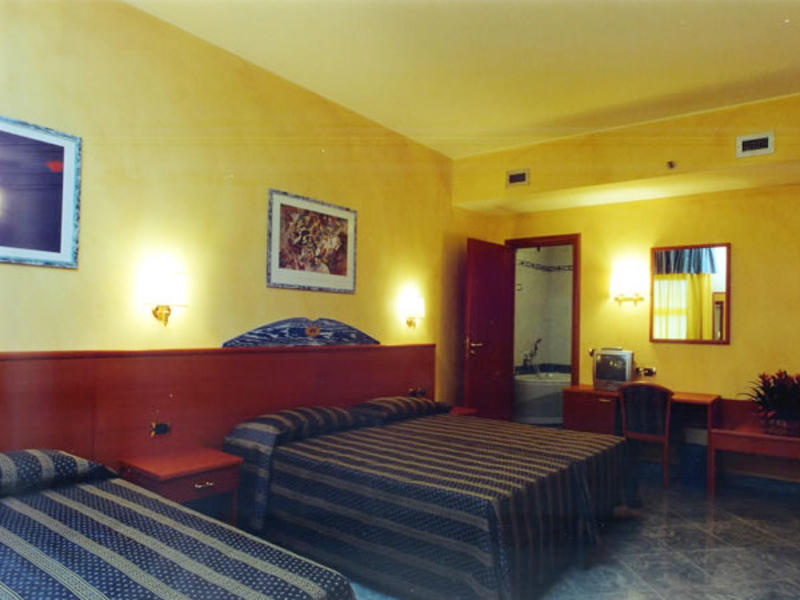 Hotel Gonzaga  1